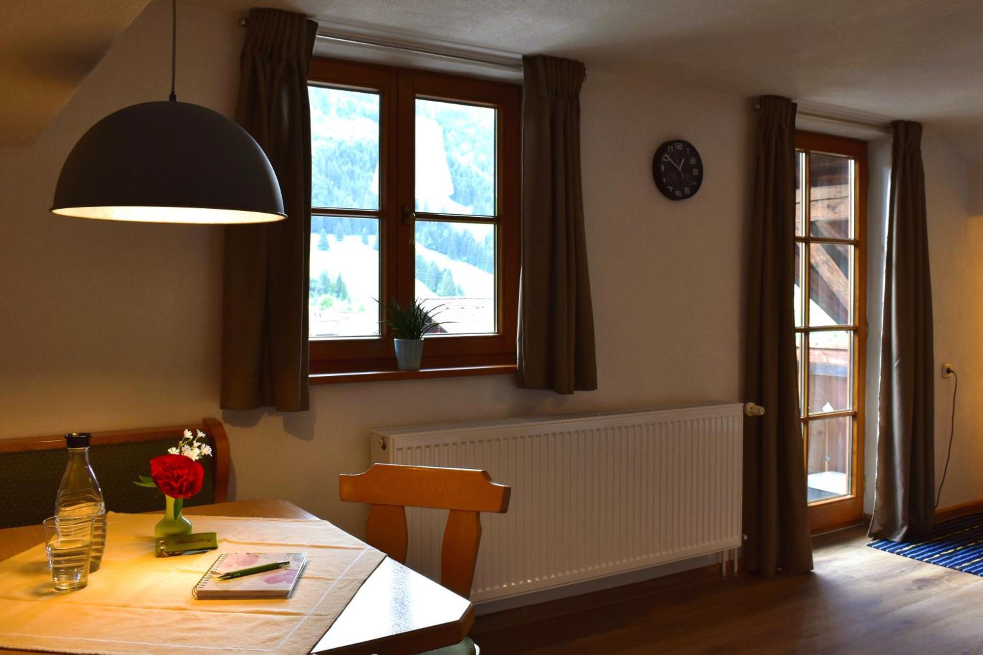 Gaestehaus Eberhart Bad Hindelang Habitación foto